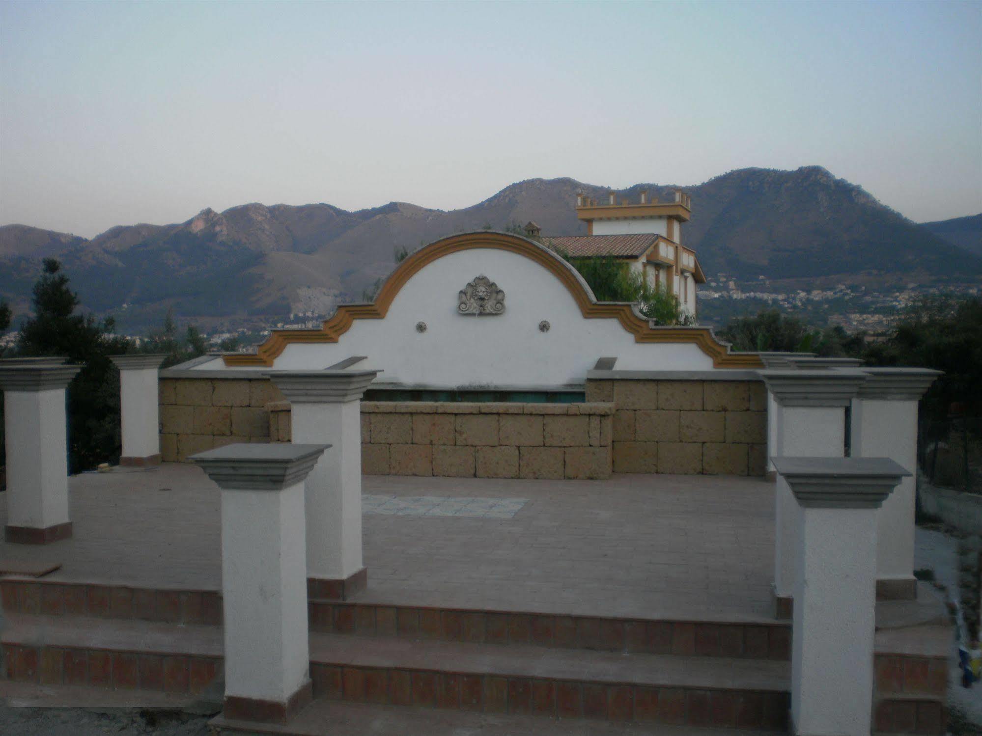 Rocca Di Monreale Bed and Breakfast Buitenkant foto
